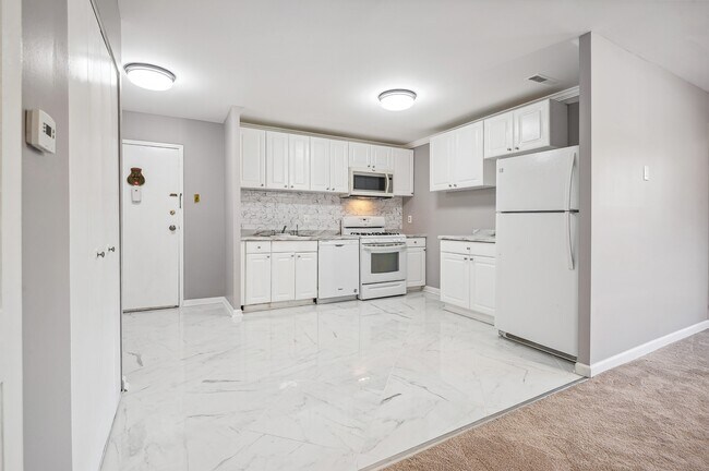 Building Photo - 19423 Brassie Pl