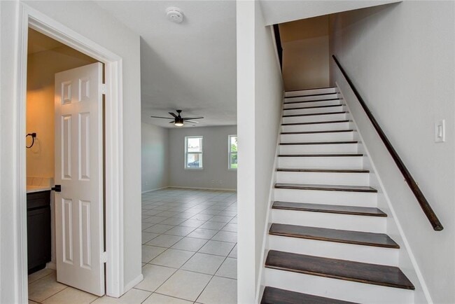 Building Photo - 37 San Jacinto Dr