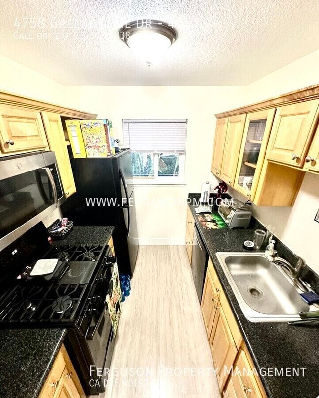 Building Photo - 4758 Greenholme Dr