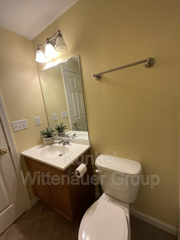 Building Photo - 2833 Smokehouse Way