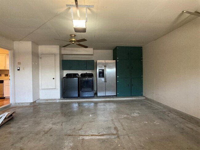 Building Photo - 10420 Bilbrook Pl