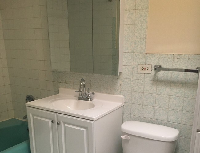 Building Photo - 9448 47th St