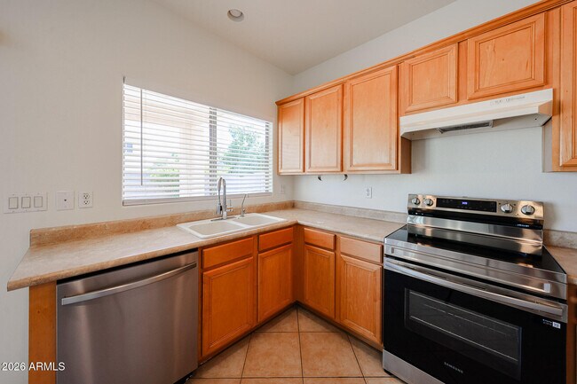 Building Photo - 14584 W Watson Ln