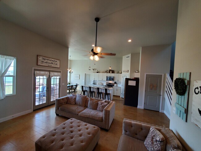 Building Photo - 7101 Kc Ranch Ct