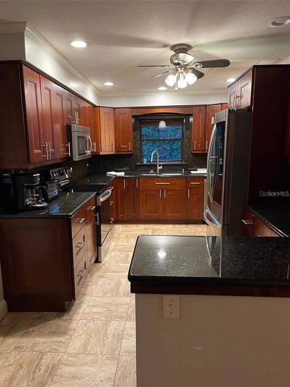 Building Photo - 3131 San Pedro St