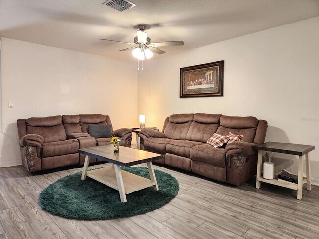 Building Photo - 1679 Wynford Cir
