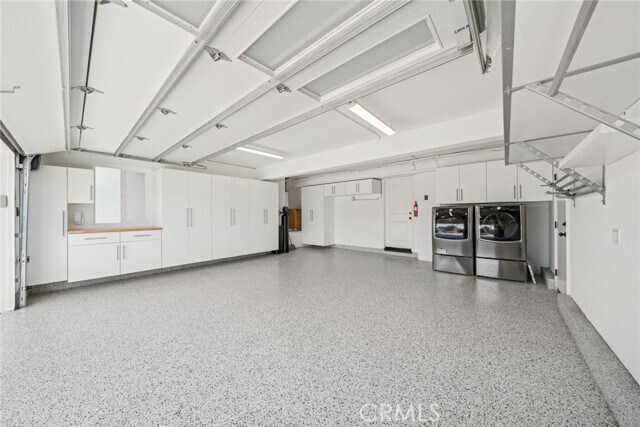 Building Photo - 25101 Northrup Dr