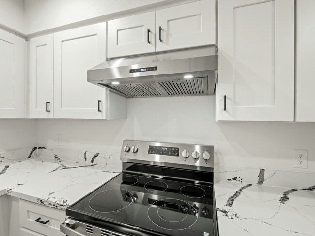 Building Photo - 2126 N Glenn Ave