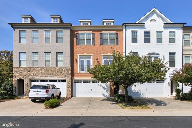 Building Photo - 22219 Falling Terrace