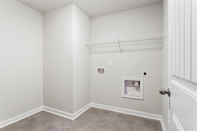 Building Photo - 5133 Tulip Sq