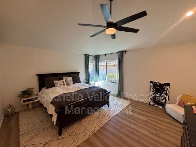 Building Photo - 77739 Woodhaven Dr S