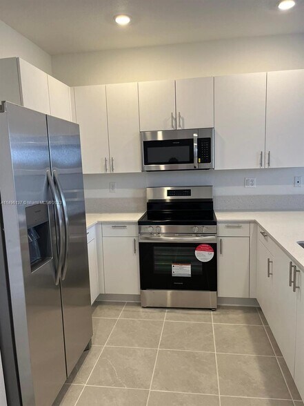 Building Photo - 16271 SW 292nd St