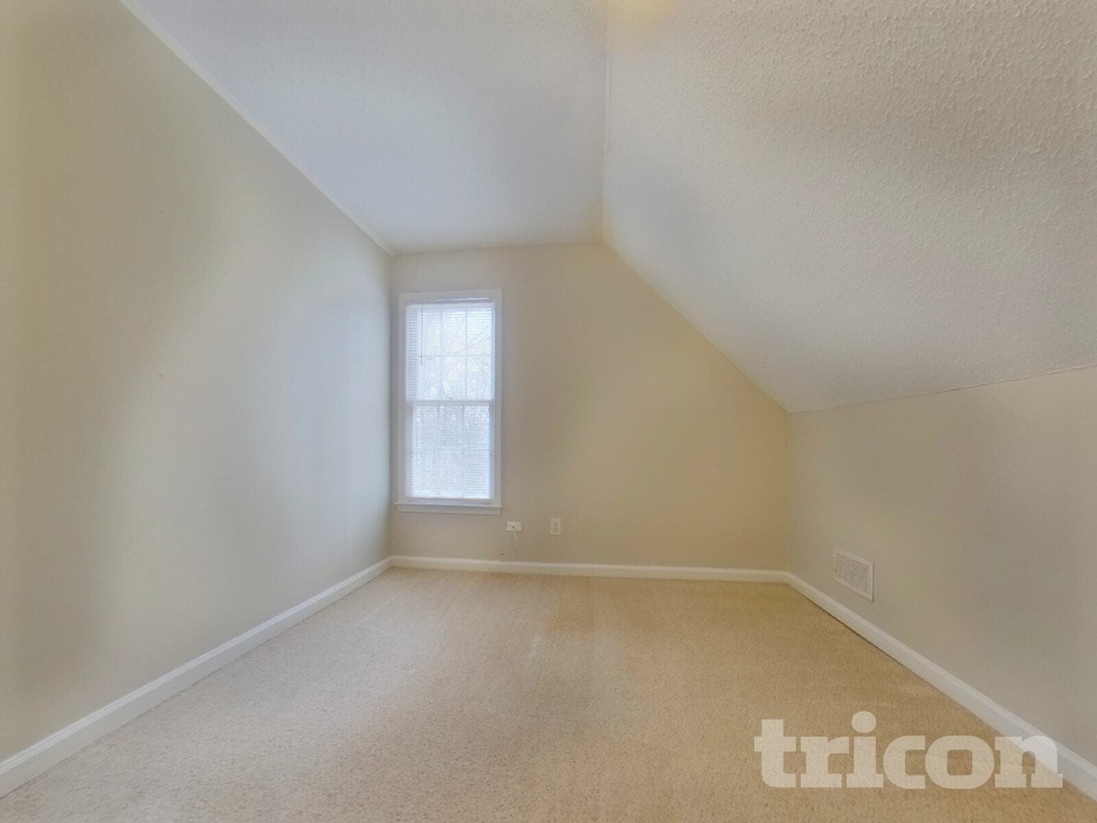 Building Photo - 69 Peach Crossing Dr