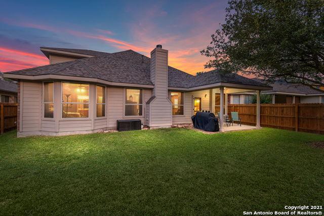 Building Photo - 8415 Spicewood Bend