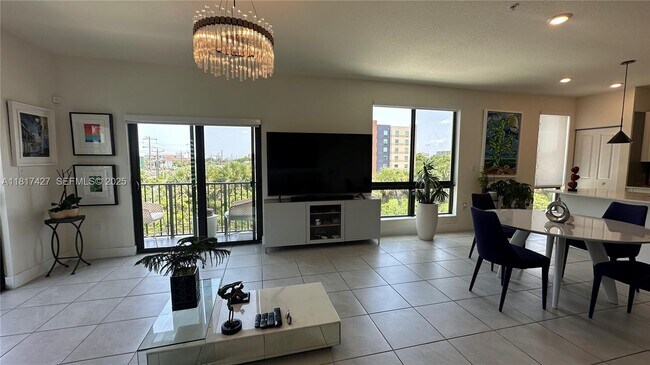 Building Photo - 8001 NW 41st St