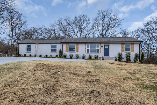 Primary Photo - Beautiful Remodeled Ranch House in Madison