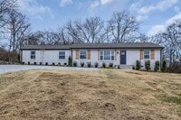 Building Photo - Beautiful Remodeled Ranch House in Madison