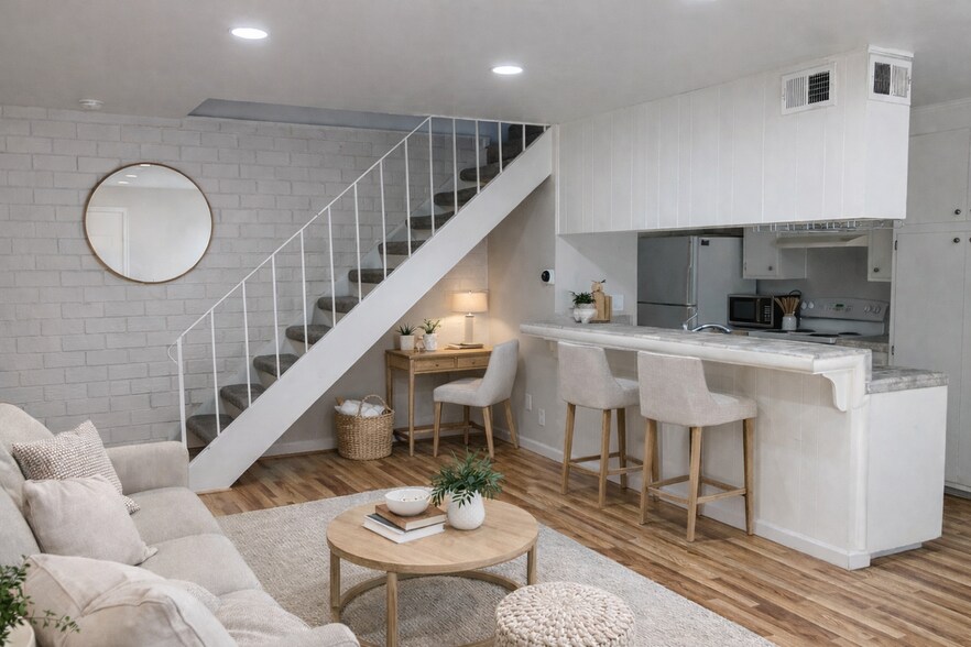 Building Photo - 5062 Rhode Island Dr