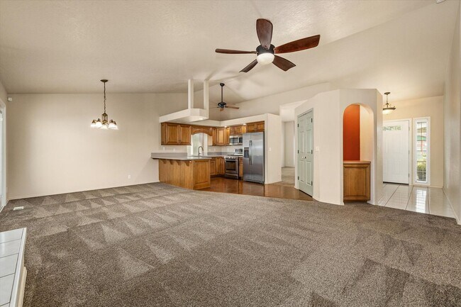 Building Photo - 2168 N Glennfield Way