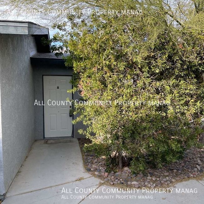 Building Photo - 73856 Sunnyvale Dr