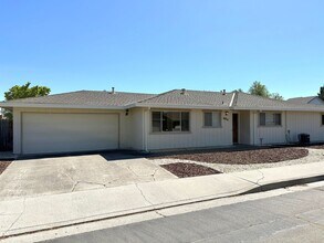 Building Photo - Beautiful Corner Lot in Pocket Area! Please review entire ad.