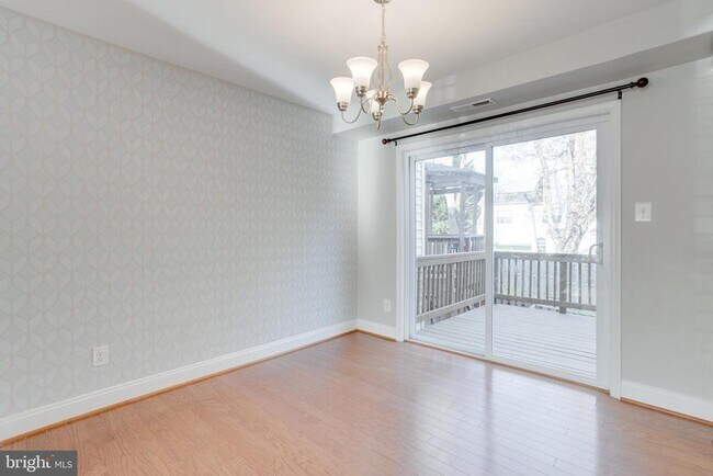Building Photo - 5312 Anchor Ct