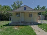 Building Photo - 3132 S Davidson St