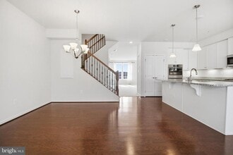 Building Photo - 13735 Air and Space Museum Pkwy