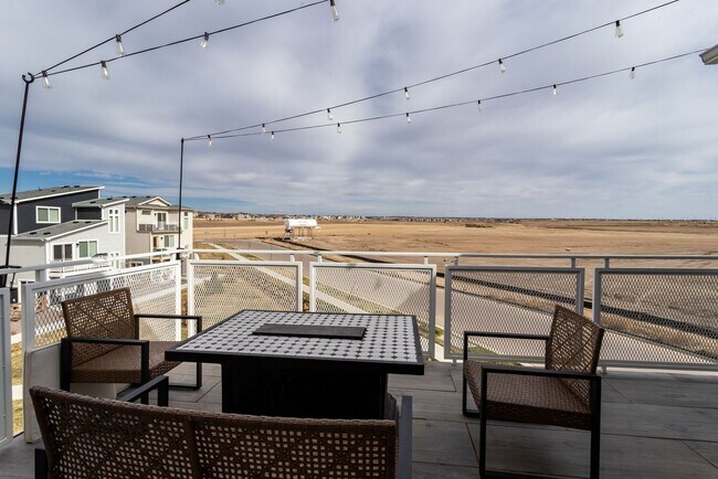 Building Photo - Stylish Three-Level Home in Banning Lewis Ranch!!