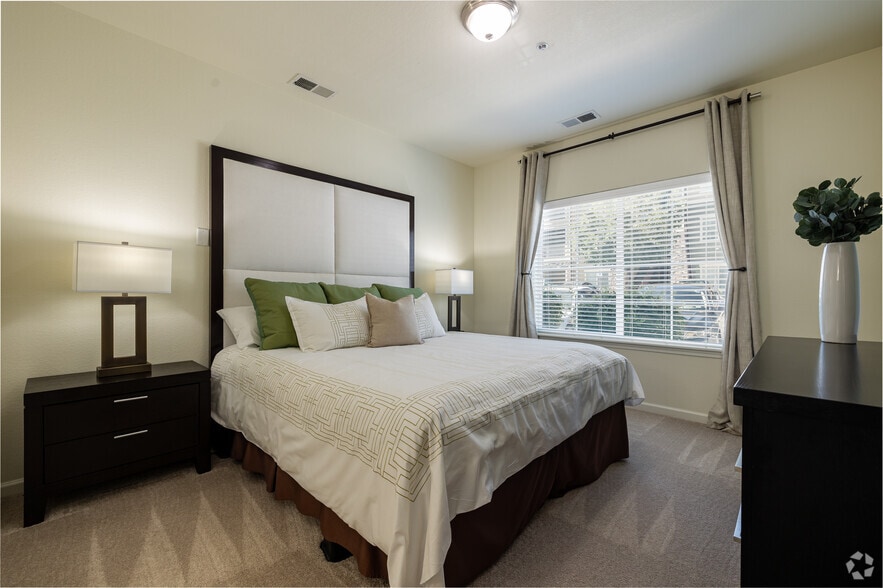 2nd Bedroom - Aldara Apartments