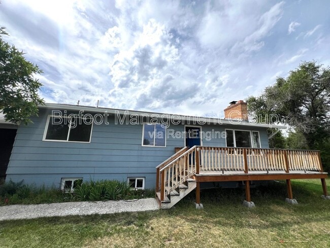Primary Photo - 3750 Heather Dr