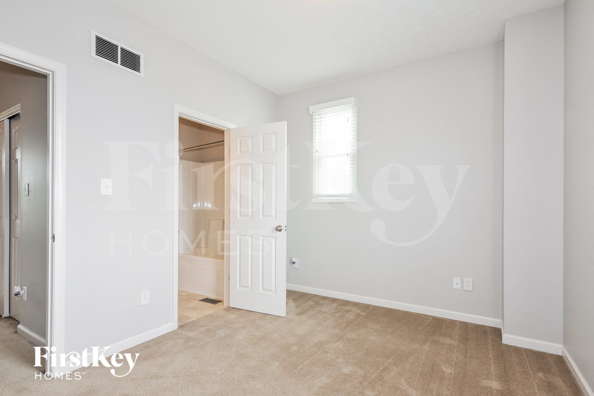 Building Photo - 3455 Hiram St