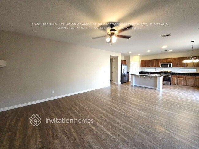 Building Photo - 5492 Oatfield St