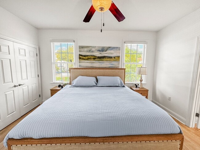 Building Photo - Fully Furnished Waterfront Elegance on Mai...