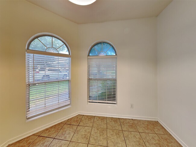 Building Photo - 18514 Inwood Elm Cir