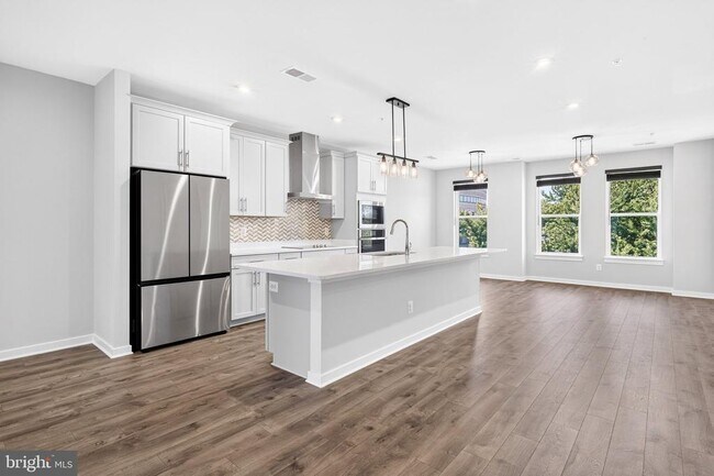 Building Photo - 4053 Legato Rd