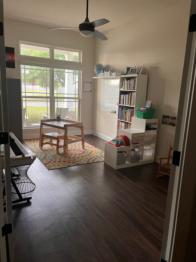 Building Photo - 4004 Millwright Way