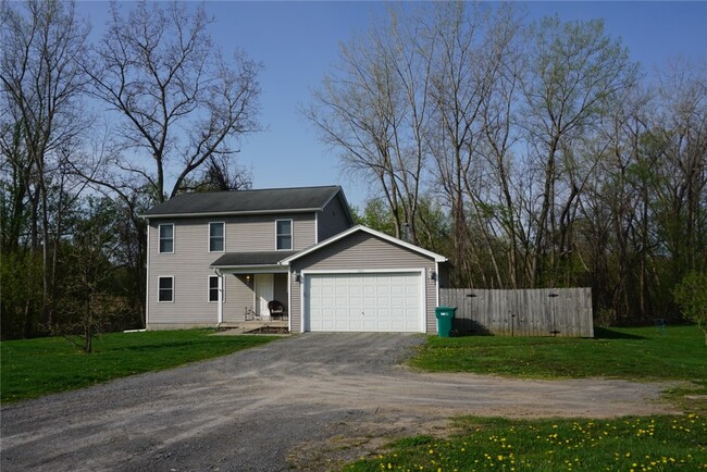 Building Photo - 3015 Kittering Rd