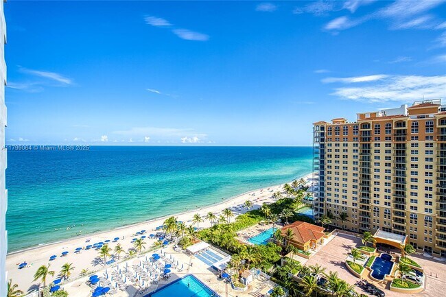 Building Photo - 2030 S Ocean Dr