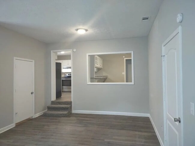 Building Photo - 1621 Celia Dr