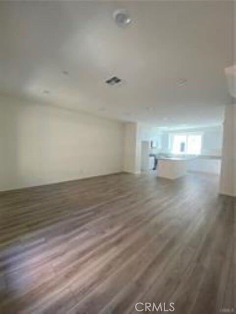 Building Photo - 177 Steely