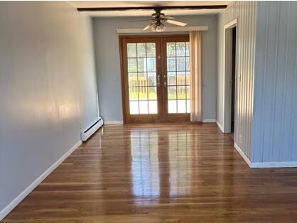 Building Photo - 3 Tulip Ln