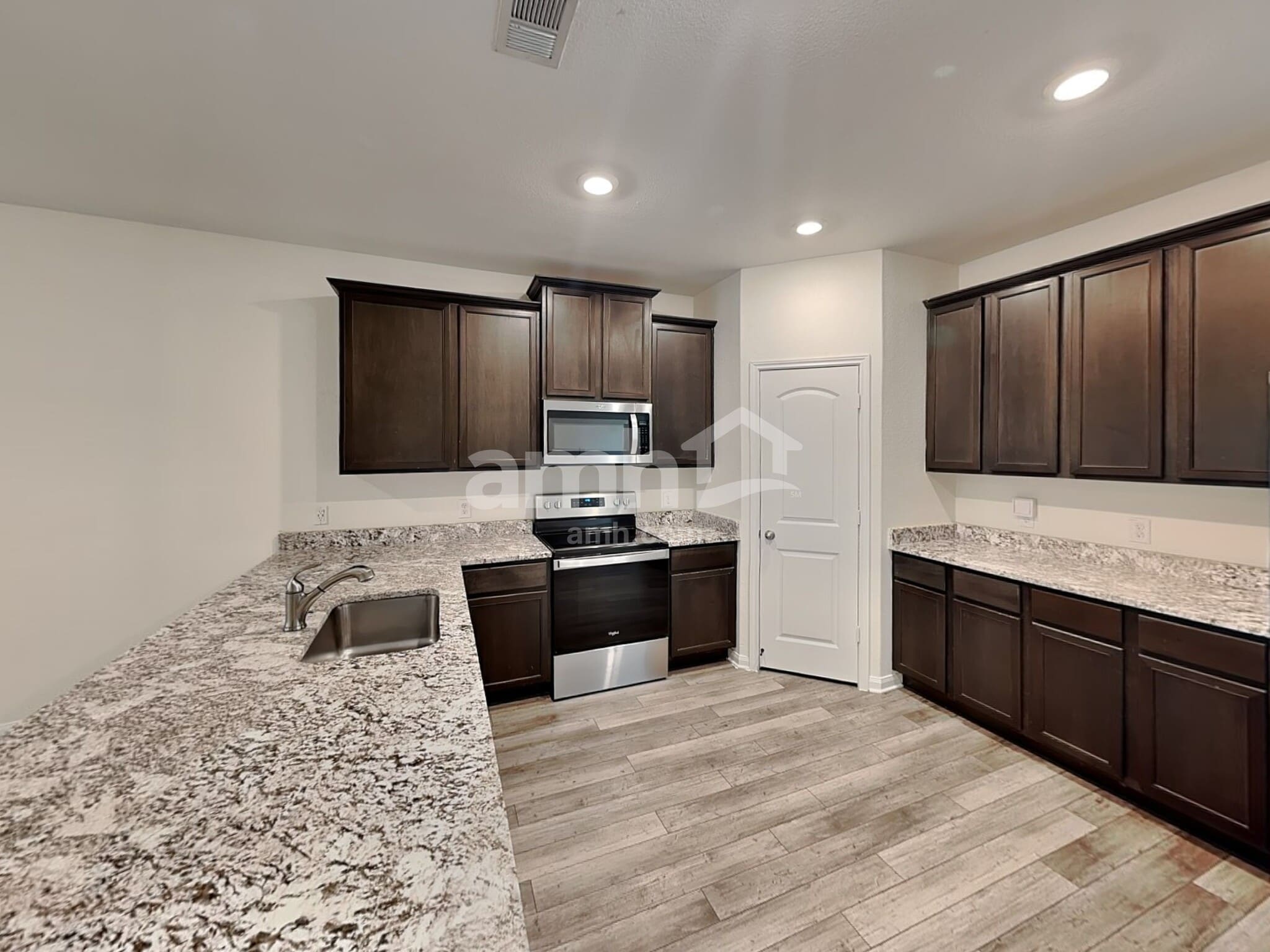 Building Photo - 1126 Treeta Trail