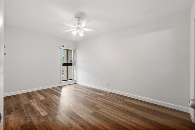 Building Photo - 9240 NW 14th St