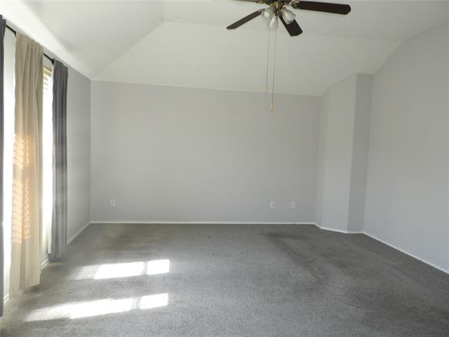 Building Photo - 3900 Coloma Dr