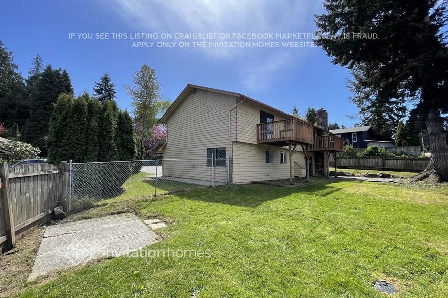 Building Photo - 12728 52nd Dr SE