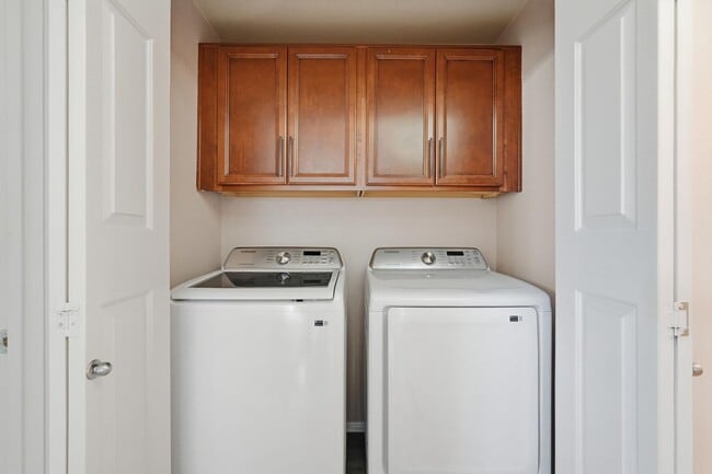 Building Photo - 1941 S Pierpont