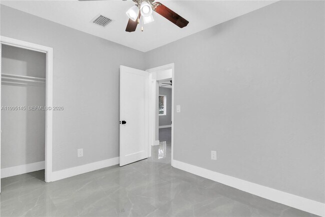 Building Photo - 51 SW 59th Ave