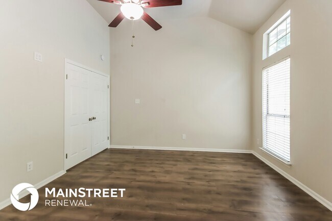 Building Photo - 4318 Mountain Peak Way