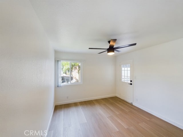 Building Photo - 419 W 4th Ave